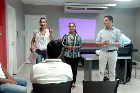 Capacitan a choferes del transporte público en nuevas masculinidades